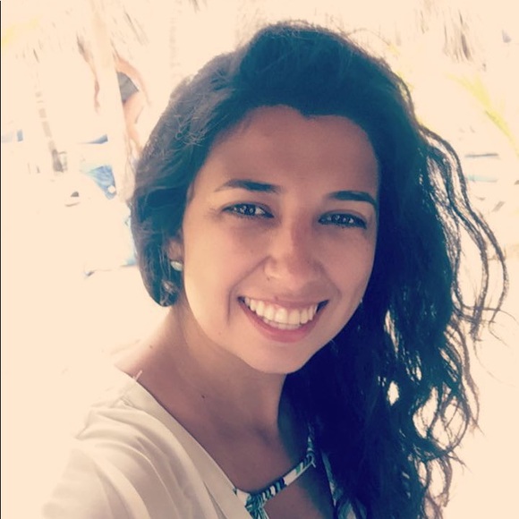 Meet your Posher, Dulce - Picture 1 of 1